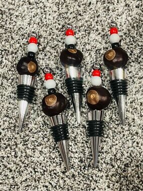 Ohio State Buckeye decorative wine stopper with Bead Accents.